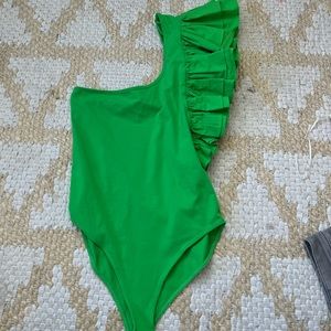 Beautiful green body suit one shoulder ruffles